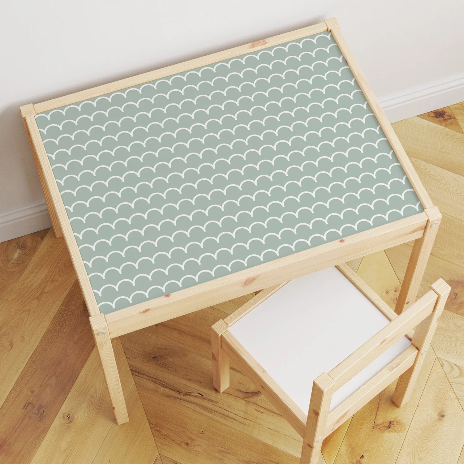 Latt Table Scallops Decal - DF4.